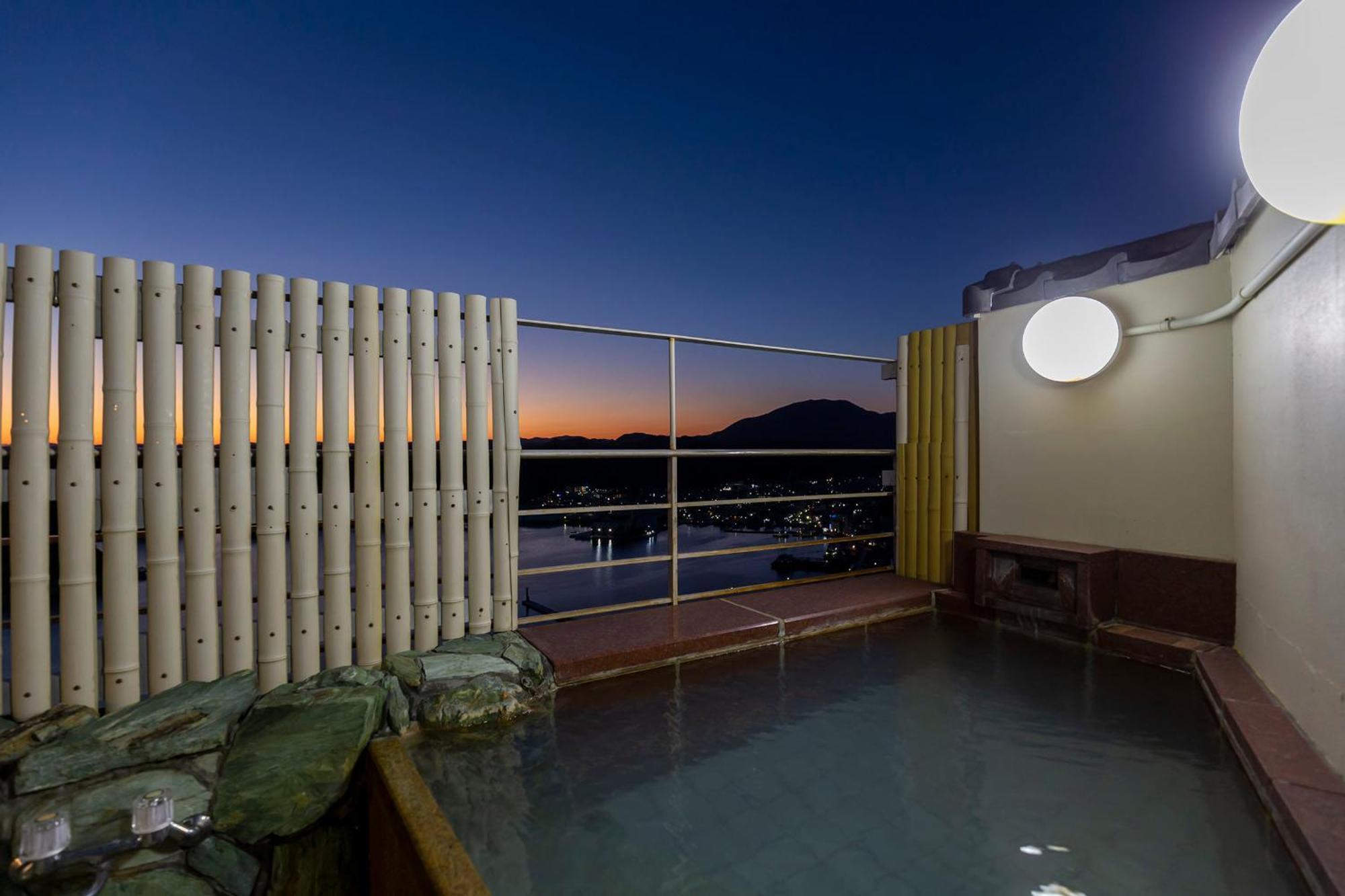 Hotel Urashima Katsuura  Exterior foto