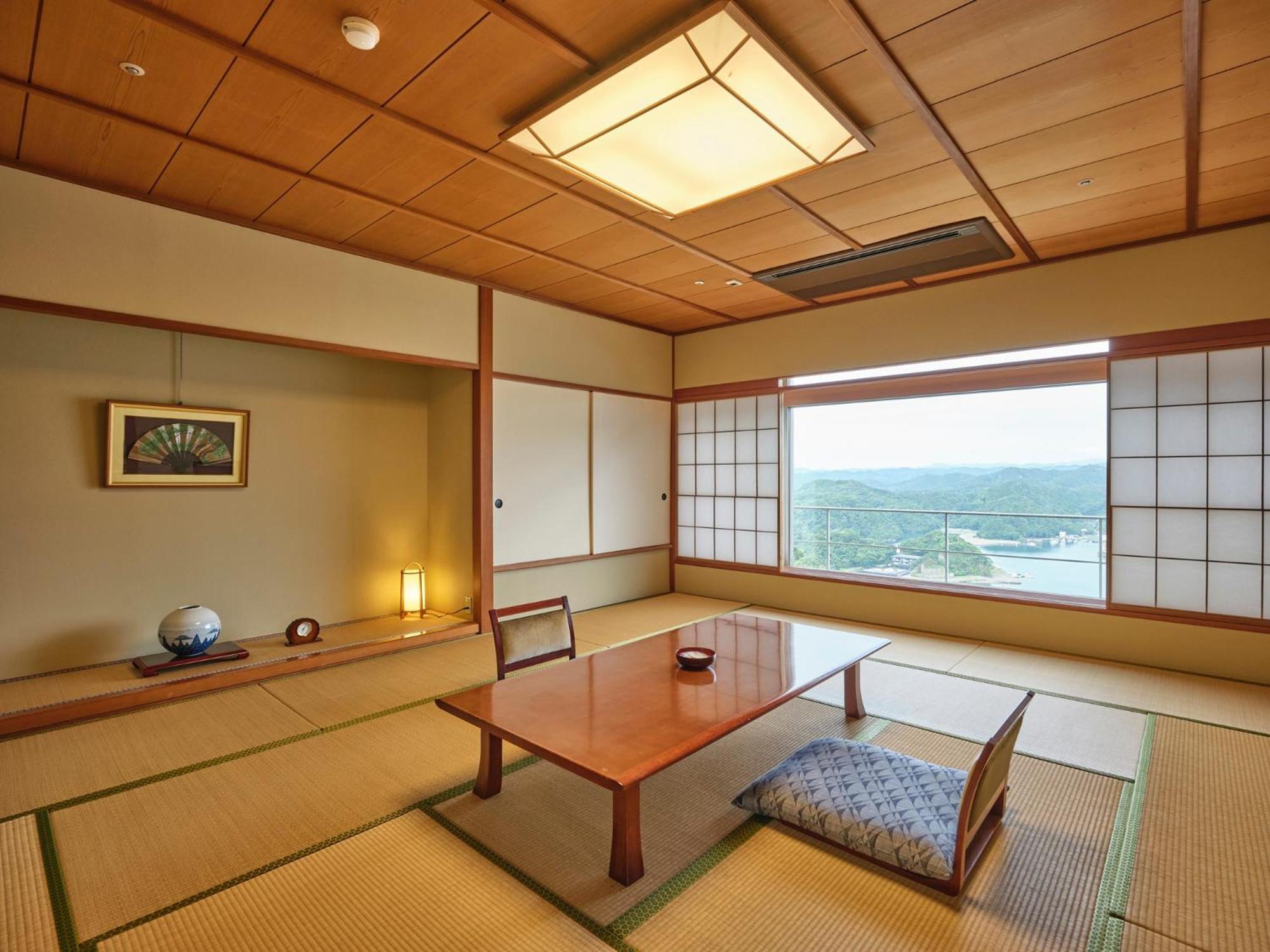 Hotel Urashima Katsuura  Exterior foto